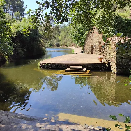 Semesterbostad Casa Iris Cunqueiros Sobreira Formosa