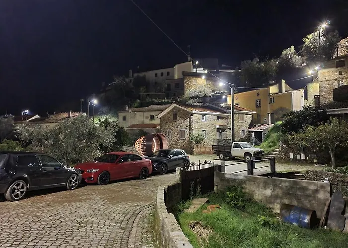 Casa Iris Cunqueiros Feriehus Sobreira Formosa