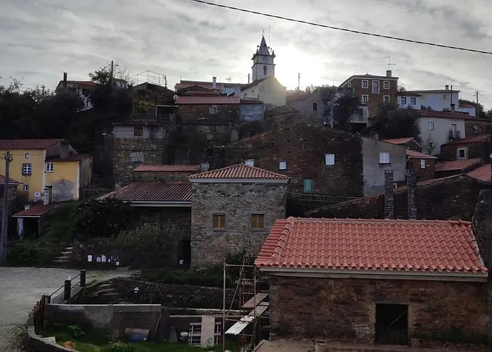 Casa Iris Cunqueiros *