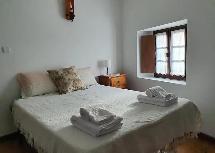 Casa Iris Cunqueiros Sobreira Formosa