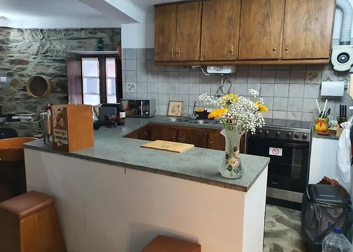 Casa Iris Cunqueiros Feriehus *