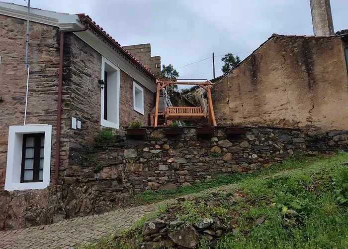 Casa Iris Cunqueiros Feriehus *